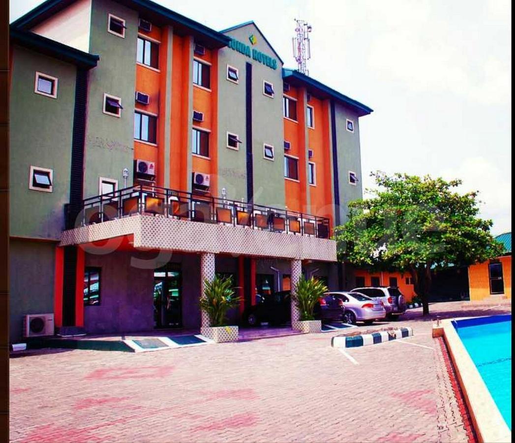 Room In Lodge - Londa Hotel And Suites Port Harcourt Kültér fotó